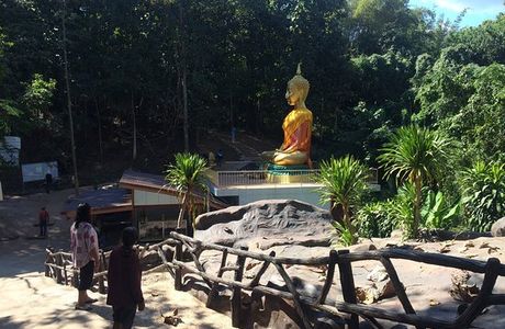 Wat Tham Sri Mongkol