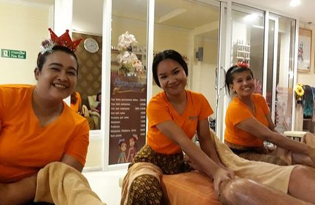 Suvaree Thai Massage