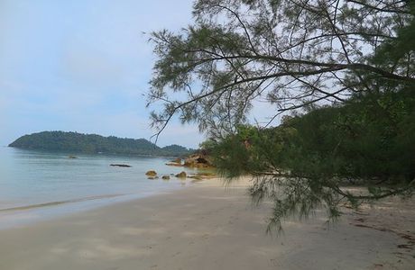 Hin Thaluk