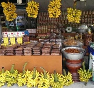Banana Market (Kluai Khai Market)