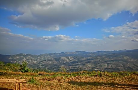 Phu Lom Lo