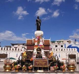 Thao Suranaree (Ya Mo) Monument