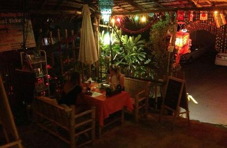 Gypsea Bar & Restaurant