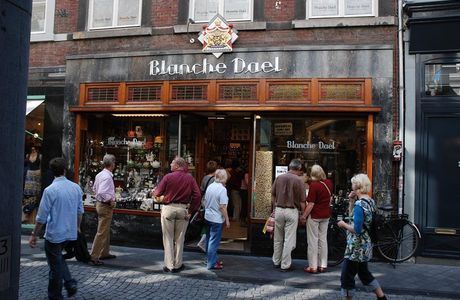 Blanche Dael