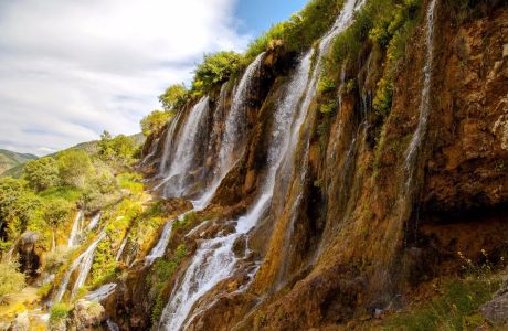 Girlevik Waterfall
