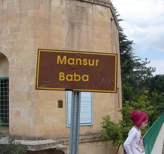 Mansur Baba Turbesi