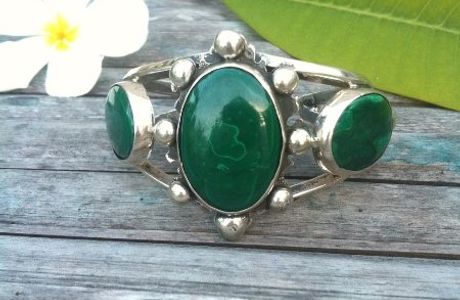 Pet Tawan Silver Jewelry