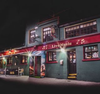 The Hub Bar