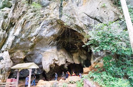 Phu Pha Phet Caves