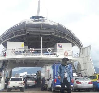 Ao Thammachat Pier