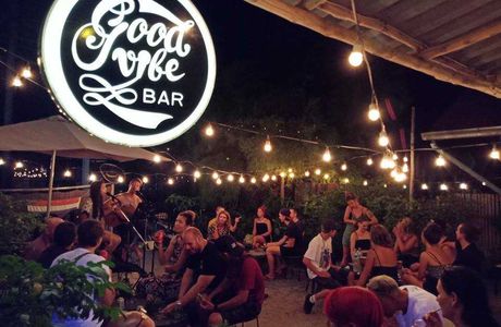 Good Vibe Bar