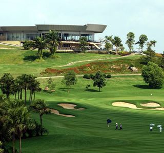 Vietnam Luxury Golf Tours