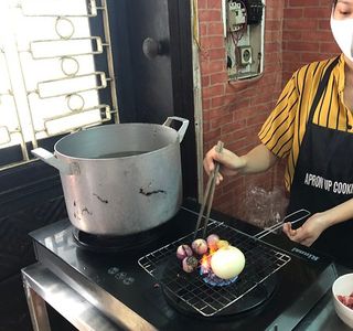 Apron Up Cooking Class
