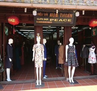 Peace Tailor in Hoi An
