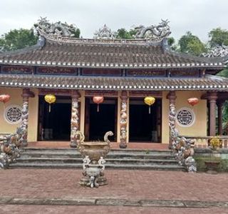 Van Thanh - Confucius Temple