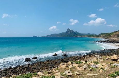 Bai Nhat Beach