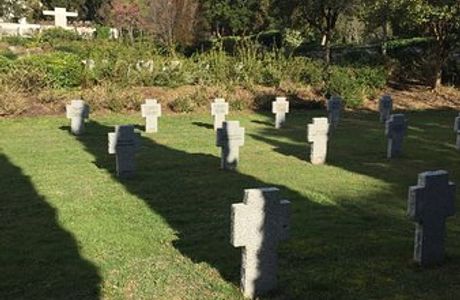 Cimetière Militaire Allemand - Deutscher Soldatenfriedhof