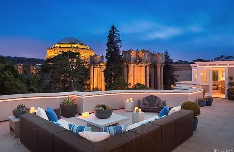 Billionaire Palace