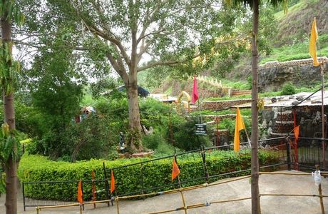 Madareshwar Shiva Temple