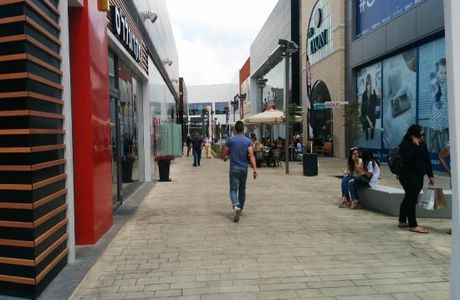 Big Fashion Mall Ashdod