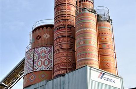 Fresque "Silo béton"
