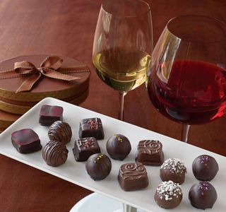 Dulo Chocolate&Wine
