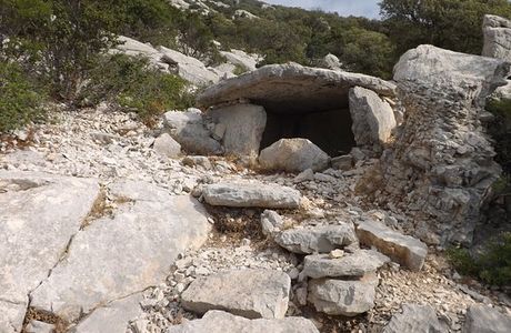 Dolmen di Monte Longu