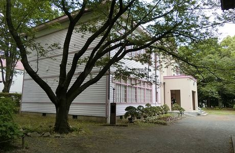 Former Fuchu Elementary School Building