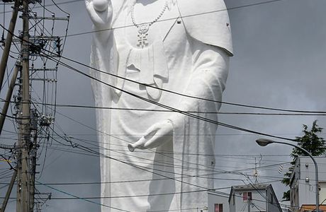 Statue of Tokino Minoru