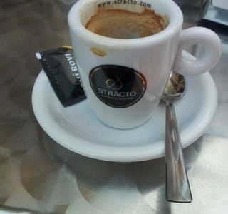 American Bar, Cafe & Lounge