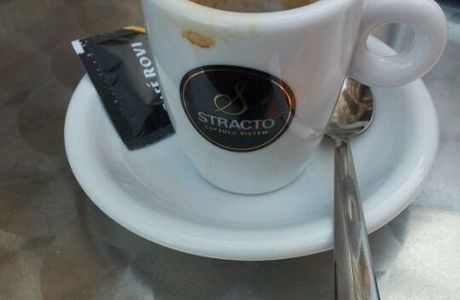 American Bar, Cafe & Lounge