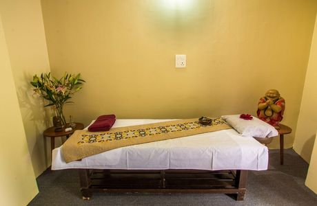 The Himalayan Spa Family Salon & Boutique