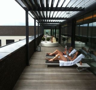 Carbon Sense City Spa