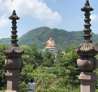 Fenghua Xikou Xuedou Mountain