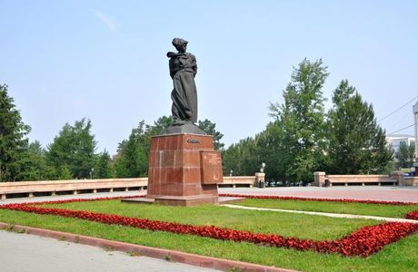 Monument to Orlenok