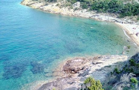 Spiaggia Di Buzzancone o Cera