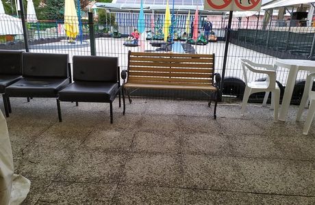 Garden sport bar