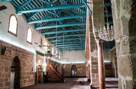 Hanabila Mosque