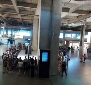 Aalaman Airport Transferrentacar