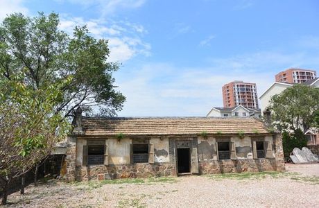 Navy Camp Meets Site