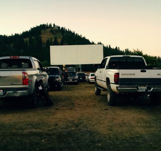 Auto Vue Drive-In Theatre