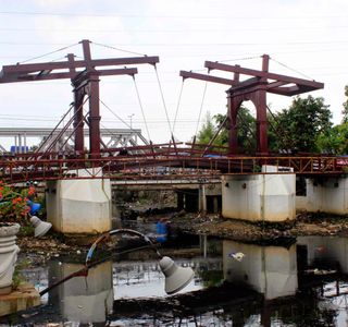 Kota Intan Bridge