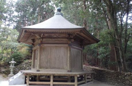 Kakurin-ji Temple