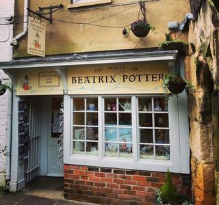House of The Tailor of Gloucester - Beatrix Potter Shop and Museum