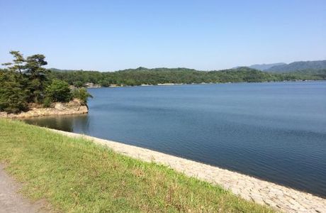 Manno Pond