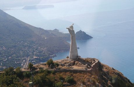 Statua del Cristo Redentore di Maratea