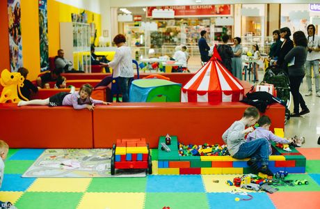 iQube Lego play center