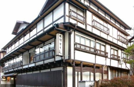 Kusatsu Glass Warehouse