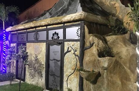 Essence Volcano Spa