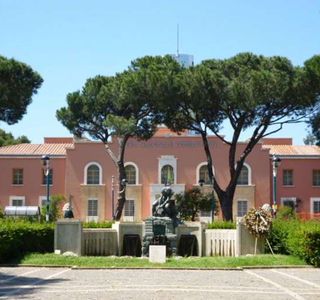 Piazza Del Quadrato